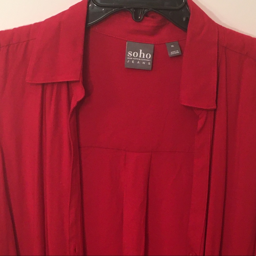 Soho Jeans women’s red cold shoulder shirt